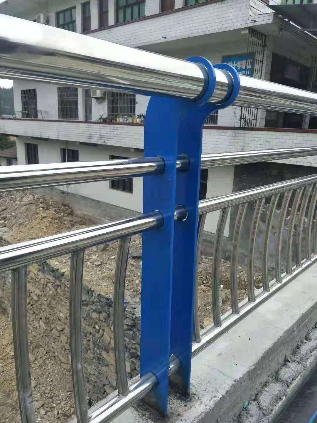 护栏3 